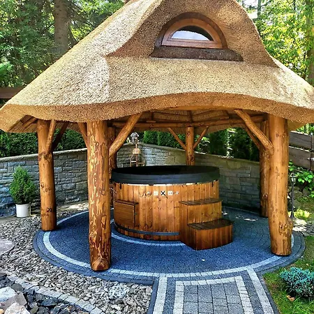 Osada Kuboski Dom Z Bali Lesny Zakatek