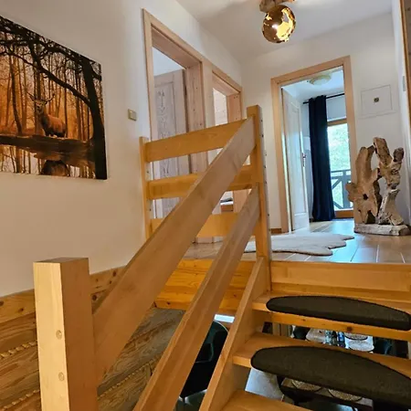 Osada Kuboski Dom Z Bali Lesny Zakatek Vakantiehuis *