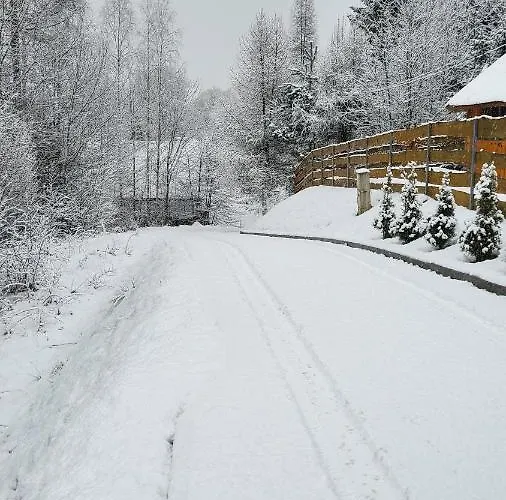 Osada Kuboski Dom Z Bali Lesny Zakatek * Kamesznica