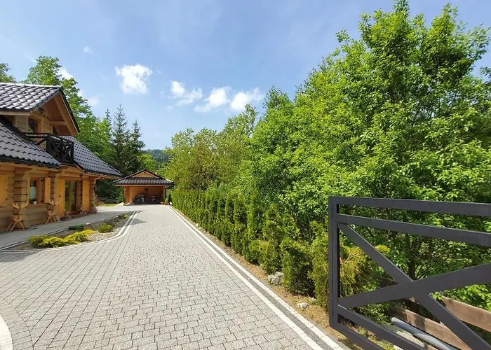 Osada Kuboski Dom Z Bali Lesny Zakatek Vakantiehuis *