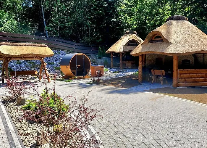 Osada Kuboski Dom Z Bali Lesny Zakatek Vakantiehuis Kamesznica