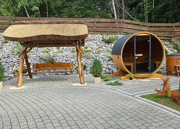 Osada Kuboski Dom Z Bali Lesny Zakatek * Kamesznica